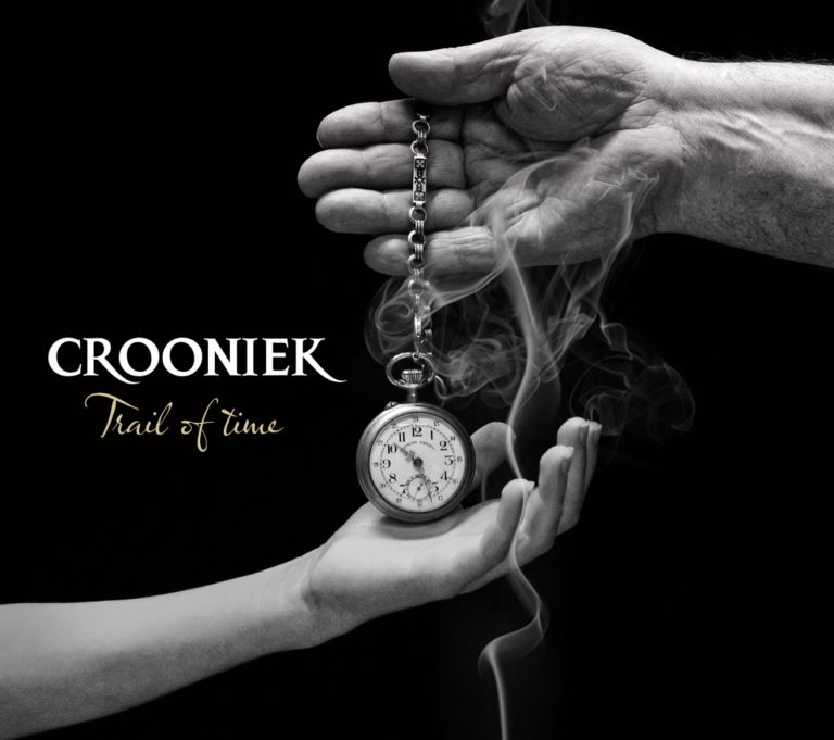 Crooniek – Trail Of Time